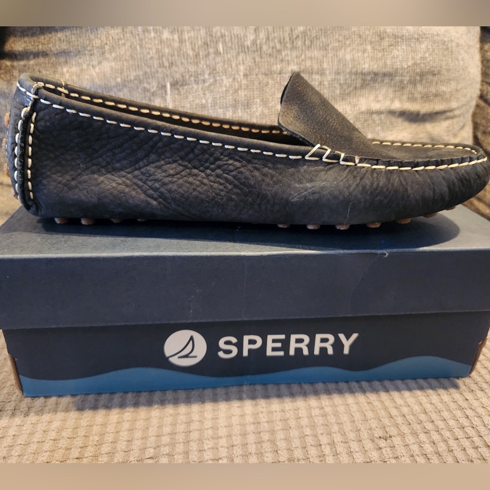 Sperry women’s  Black Loafers